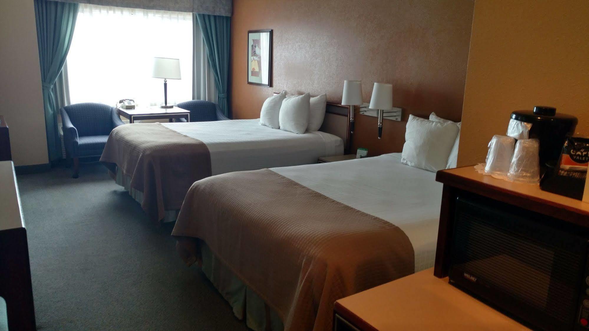Western Pony Soldier Hotel