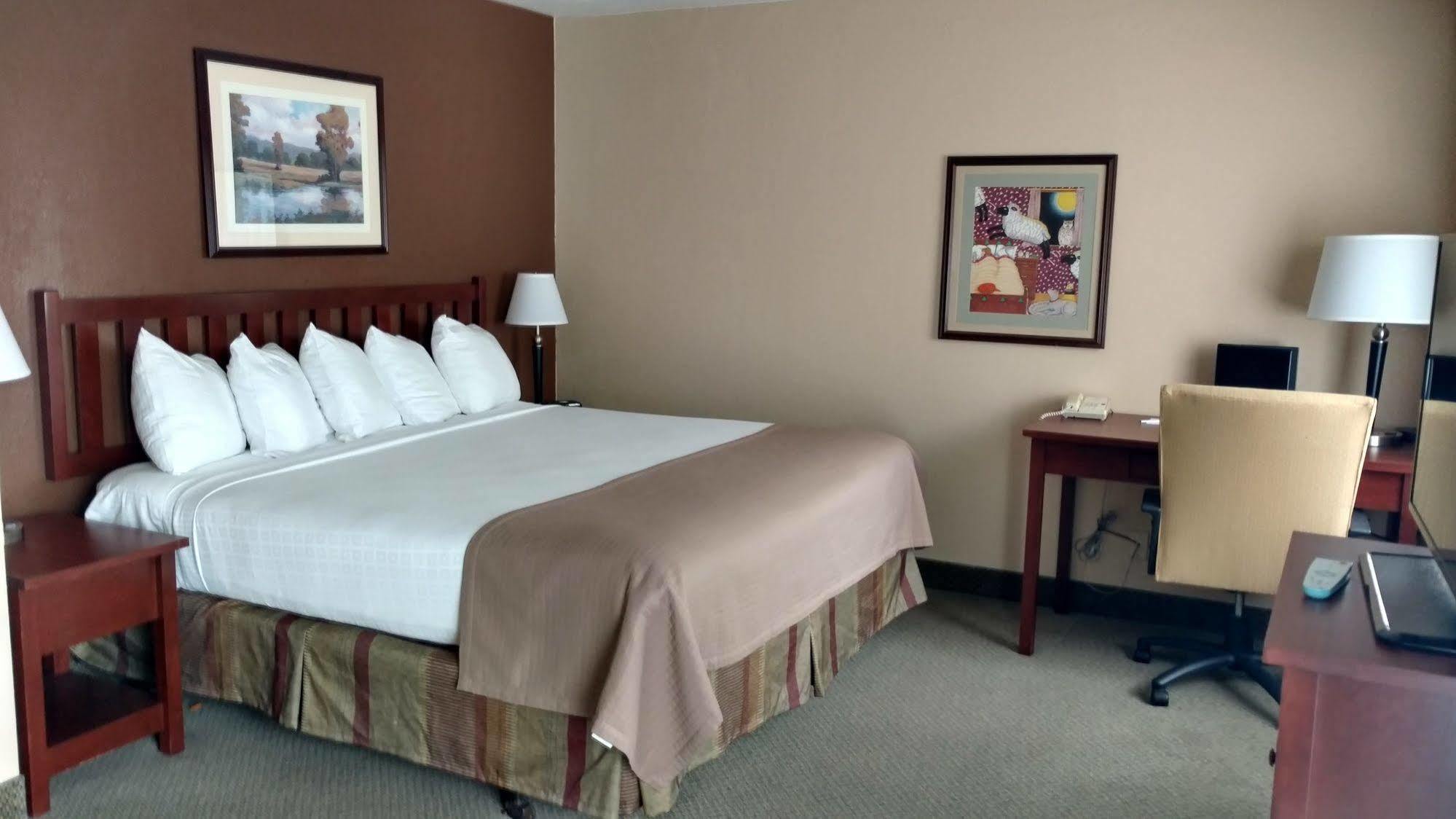 Hotel Western Pony Soldier Portland